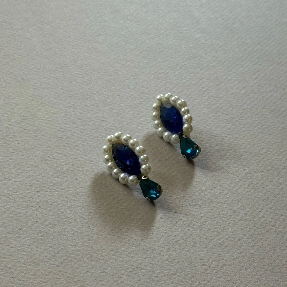 diamond  earrings  P20